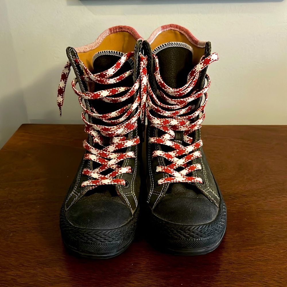 Converse Chuck Taylor All-Star, leather, high tops, size 7.5